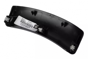 Chevrolet Malibu 16-25 black rear upper center console trim, texture, scratches