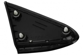 Molding plug fender triangle front left Buick Encore 13-19