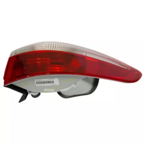 Outer wing lamp right Ford Fiesta 14-19 rest 4d