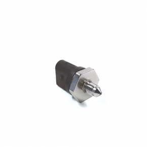 Fuel pressure sensor for Audi Q5 8R 09-17 on the tube