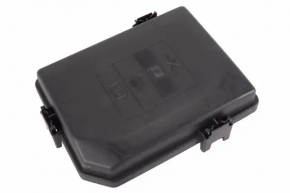 Chevrolet Equinox 23-24 Underhood Fuse Box Cover