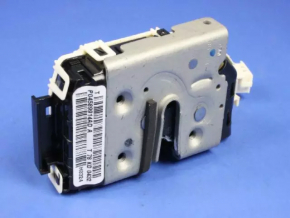 Door lock rear right Chrysler 200 15-17