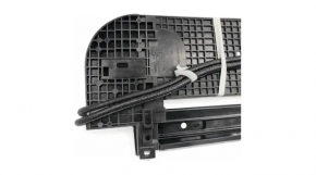 Seat guide 2nd row rear right inner Toyota Sienna 21-25