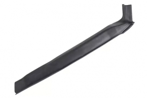 Right tailgate seal GMC Terrain 10-17 on the body