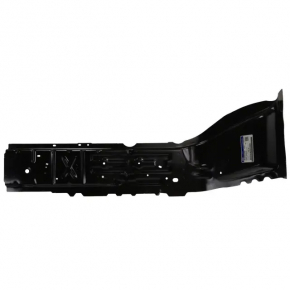 Front right quarter Ford Mustang Mach-E 21-23