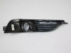 Bumper grille left Chrysler 200 11-14 black under fog lights
