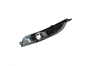 Bumper grille left Chrysler 200 11-14 black under fog lights