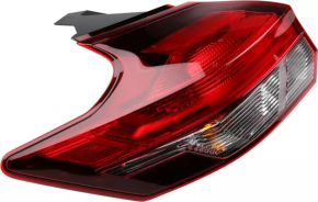 Nissan Kicks 18-20 Pre-Resident Left Outer Wing Light