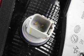 Light inside tailgate left Chevrolet Equinox 18-21