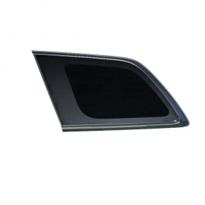 Rear left window, blind glass, Jeep Grand Cherokee WK2 17-19, chrome molding, tinted, no antenna, torn seal