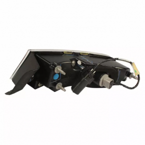 Light outer wing left Lincoln MKZ 13-20 broken fastener