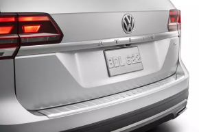 Upper rear bumper trim VW Atlas 18-20 chrome, scratches