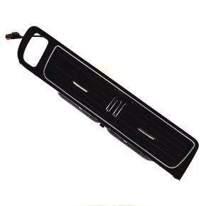 Front central air duct deflector Audi Q5 8R 09-17 missing chip